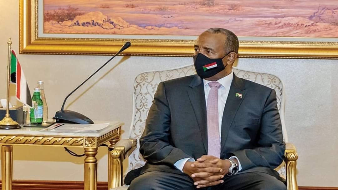 البرهان: السودان لن يخوض حربا ضد إثيوبيا.. وجاهزون لمثول البشير أمام "الجنائية"